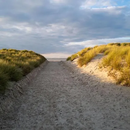 Casa de Férias With View Borkum